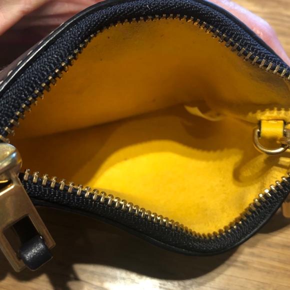 Tory Burch jacquard zippered coin purse /card case with key chain - Picture 5 of 5